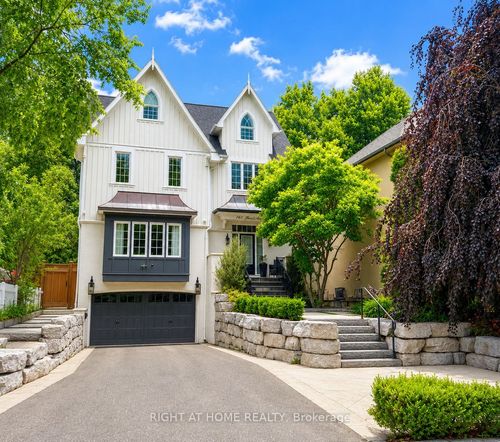144 Brooke St, Thornhill, ON, L4J1Y9 | Card Image