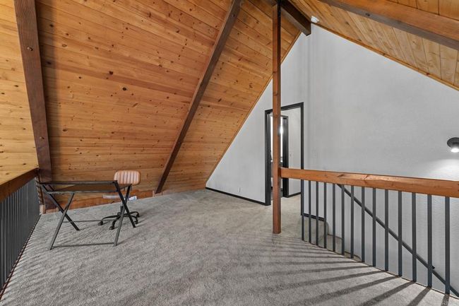 41605 Swan Dr, House other with 3 bedrooms, 2 bathrooms and 2 parking in Big Bear Lake CA | Image 16