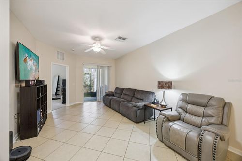2402-8226 Serenity Spring Dr, Windermere, FL, 34786-6820 | Card Image