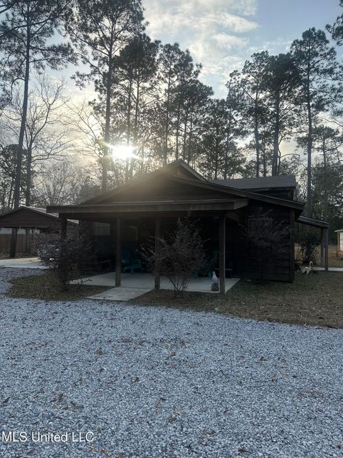 10325 Clearwater Rd, Vancleave, MS, 39565-0412 | Card Image