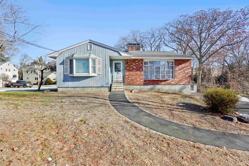 103 Portsmouth Ave, Manchester, NH, 03109-4434 | Card Image