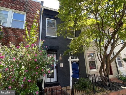 615 14th Pl Ne, WASHINGTON, DC, 20002-5415 | Card Image