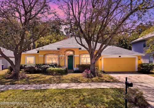 3933 Victoria Lakes Dr S, Jacksonville, FL, 32226-0710 | Card Image
