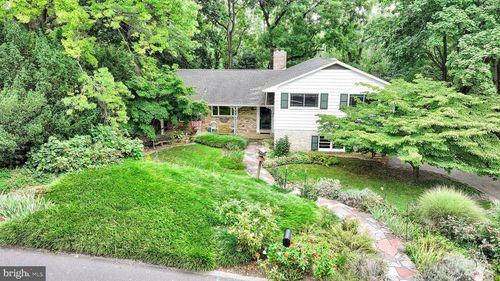 116 Scarboro Dr, YORK, PA, 17403-3818 | Card Image