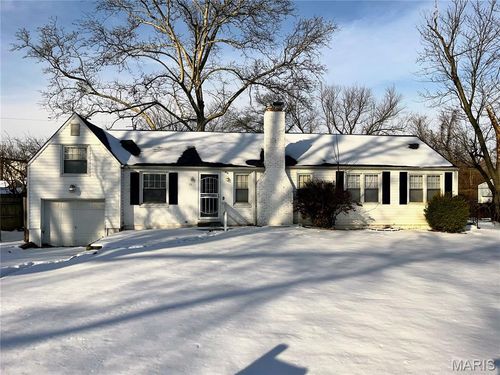 1587 Farmview Ave, Saint Louis, MO, 63138-2545 | Card Image