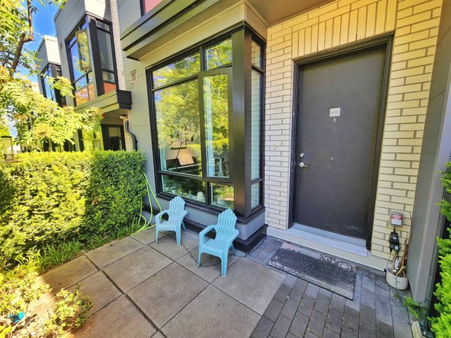 4088 Ash Street, Townhouse with 3 bedrooms, 2 bathrooms and 2 parking in Vancouver BC | Image 4