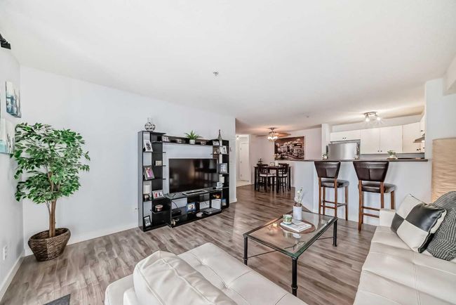 3224 - 10 Prestwick Bay Se, Condo with 2 bedrooms, 1 bathrooms and 1 parking in Calgary AB | Image 19