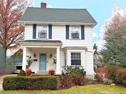 1320 W 108th St, Cleveland, OH, 44102-1516 | Card Image