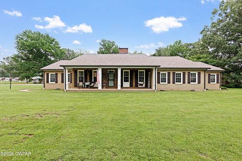 216 Edenwood Dr, Jackson, TN, 38301-3827 | Card Image