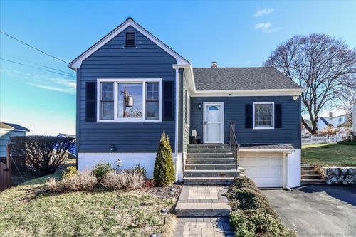 4 Pleasant Street, Bethel, CT, 06801 | Card Image