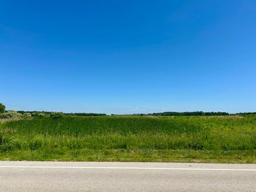 1 Woodland Rd, Sheboygan, WI, 53083 | Card Image