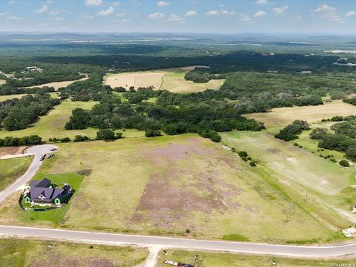 733 Annabelle Ave, Bulverde, TX, 78163-2596 | Card Image