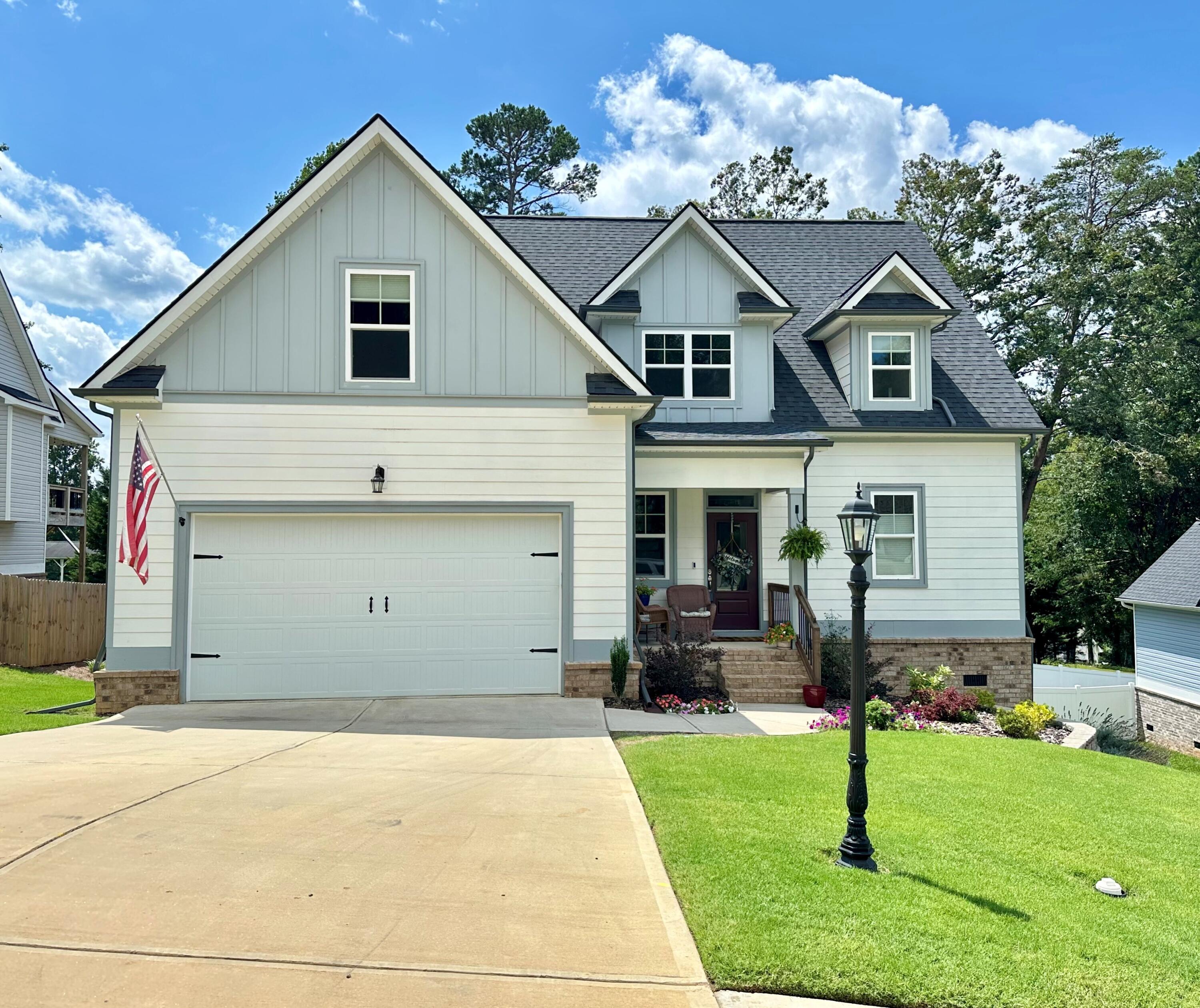 Satjanon Dr, Ooltewah, TN 37363