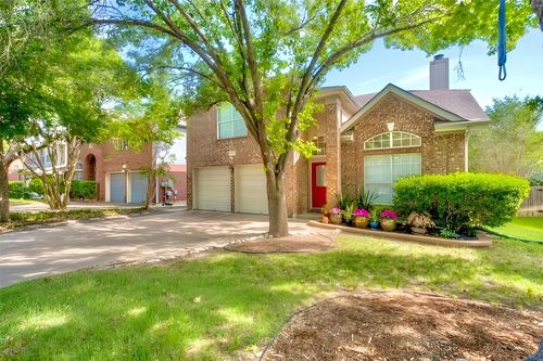 6429 Clay Allison Pass, Austin, TX, 78749-2702 | Card Image