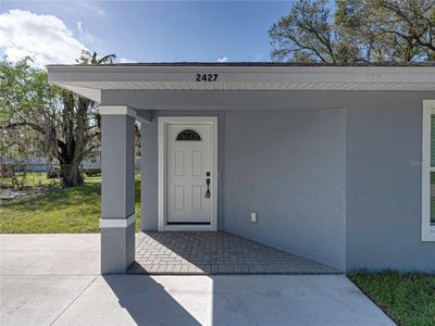 2427 Blair Circle N, House other with 3 bedrooms, 2 bathrooms and null parking in LAKELAND FL | Image 2