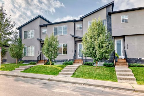 1757 45 Street Nw, Calgary, AB, T3B0P2 | Card Image