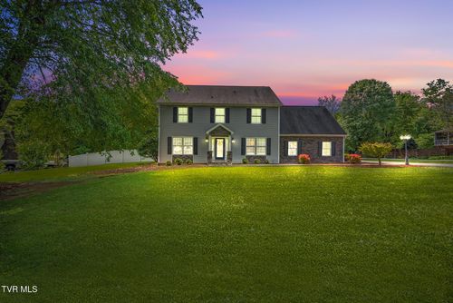 302 Roscommon Dr, Bristol, TN, 37620-3048 | Card Image