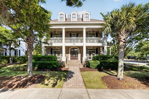 659 Island Park Dr, Daniel Island, SC, 29492-7587 | Card Image