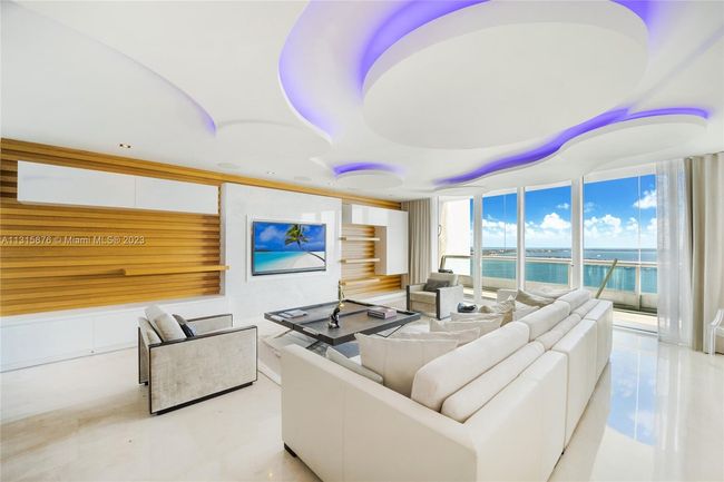 APT-2605 - 1643 Brickell Ave, Condo with 2 bedrooms, 3 bathrooms and null parking in Miami FL | Image 4