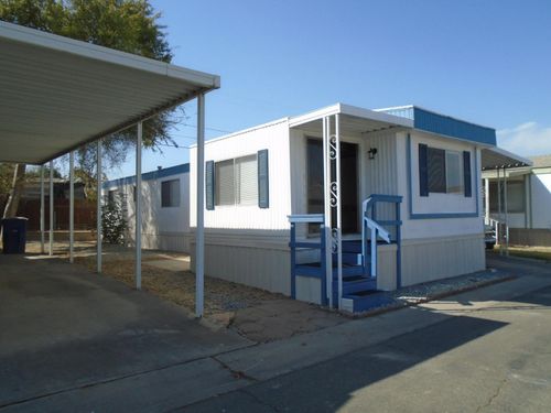 spc-98-852 E Grangeville Blvd, Hanford, CA, 93230-2268 | Card Image