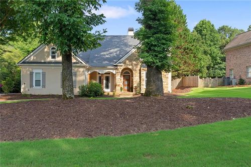 802 Lakeglen Dr, Suwanee, GA, 30024-3464 | Card Image