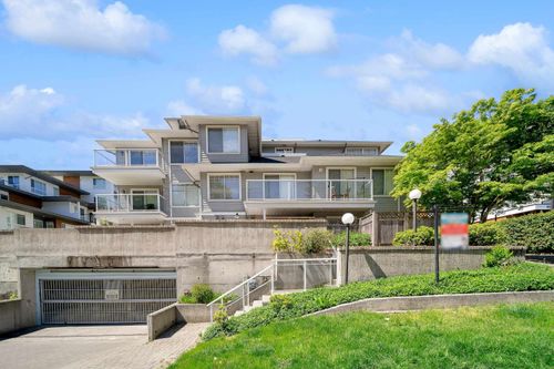 204-11671 Fraser St, Maple Ridge, BC, V2X6C4 | Card Image