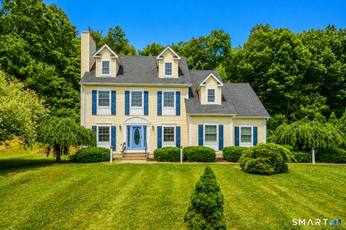 9 Candlewood Ln, Granby, CT, 06035-1127 | Card Image