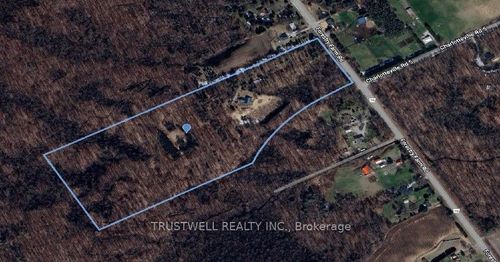 1095 Forestry Farm Rd, Simcoe, ON, N3Y4K1 | Card Image