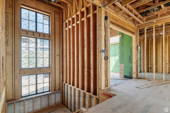 View of misc room | Image 10