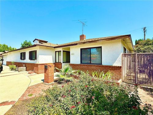 956 N Workman St, San Fernando, CA, 91340-1750 | Card Image