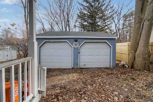 101 Cherokee Avenue, Essex Junction, VT, 05452 | Card Image