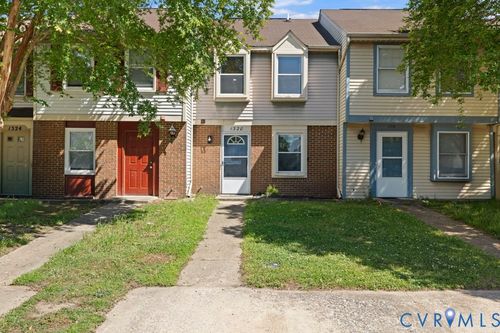 1320 Vanasse Ct, Hampton, VA, 23666-2565 | Card Image