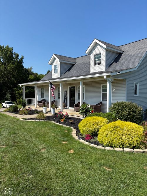 505 S County Road 350 E, Connersville, IN, 47331-8234 | Card Image