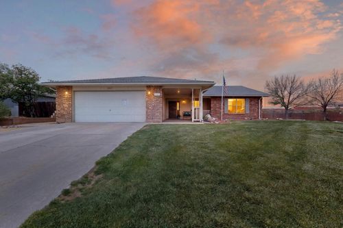 2667 Withington Peak Dr Ne, Rio Rancho, NM, 87144-6779 | Card Image