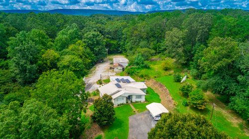 8509 Fair Oaks Rd, Hixson, TN, 37343-1381 | Card Image