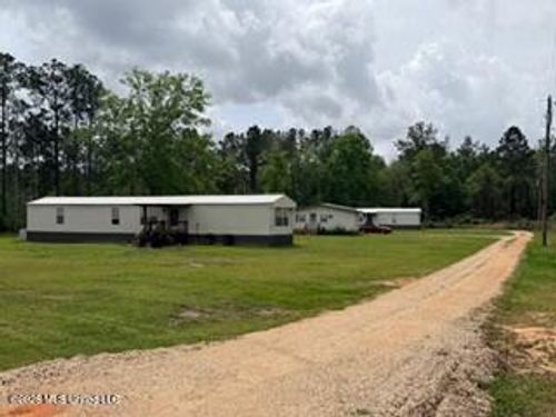 1076 W Union Rd, Carriere, MS, 39426-7310 | Card Image
