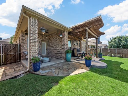 212 Fisk Ln, Mckinney, TX, 75072-3413 | Card Image