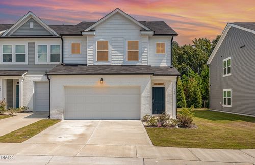 500 Barrington Row Ave, Zebulon, NC, 27597-3709 | Card Image