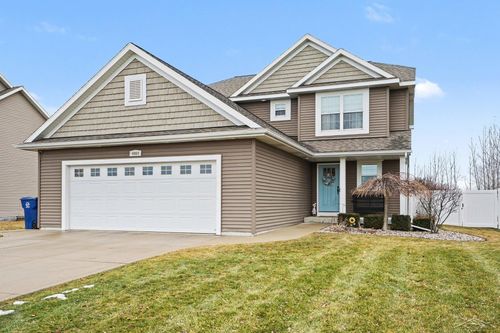 4468 Snowbell Dr, Saginaw, MI, 48603-8008 | Card Image