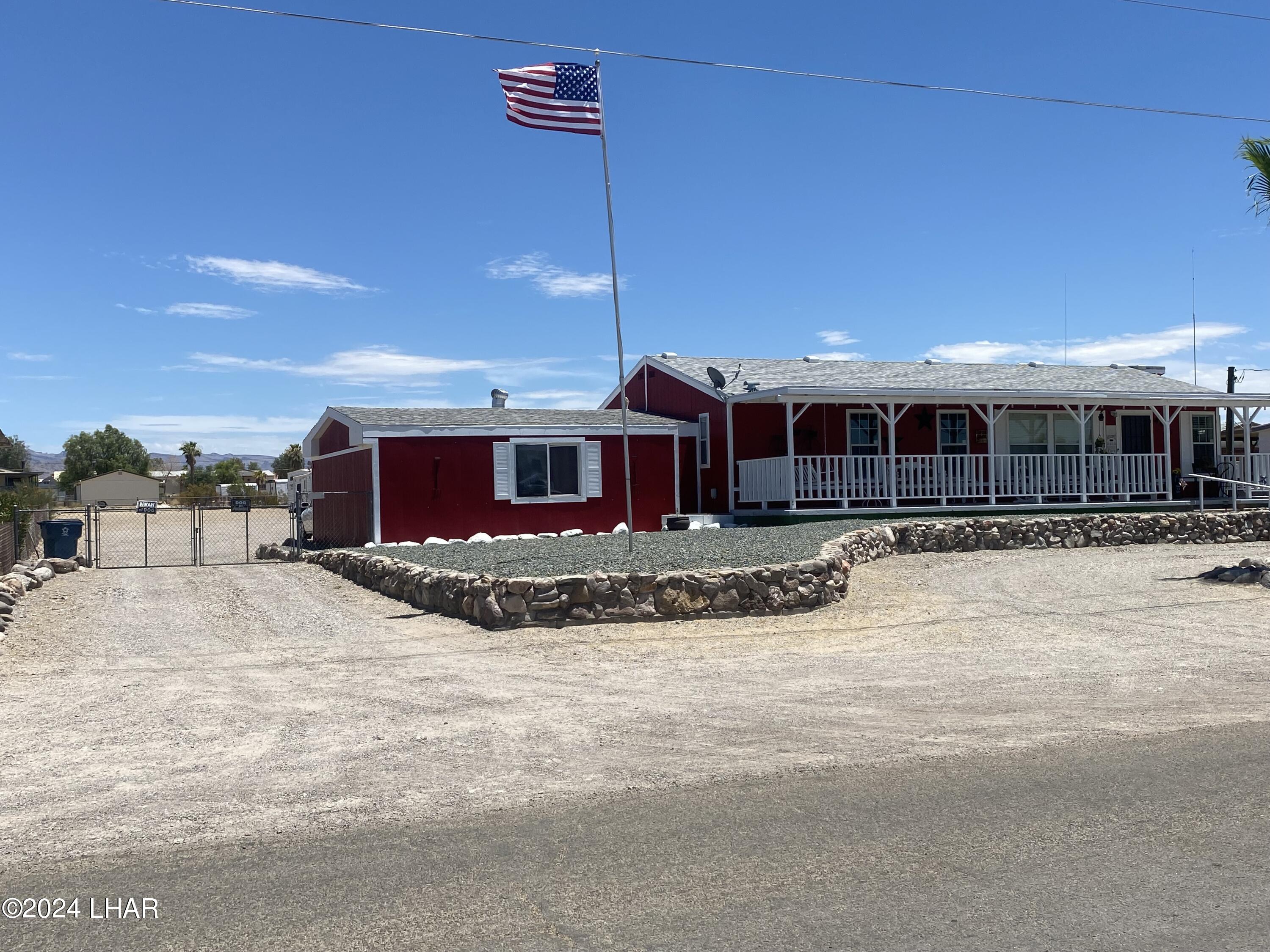 Calle Del Media , Fort Mohave, AZ 86426
