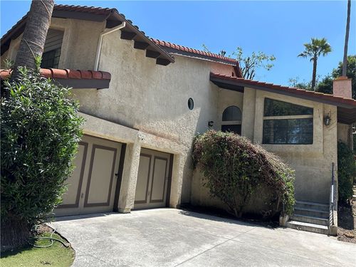 22518 Avenue San Luis, Woodland Hills, CA, 91364-3307 | Card Image