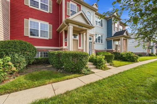 3117-3117 Valley Falls St, Elgin, IL, 60124-8830 | Card Image