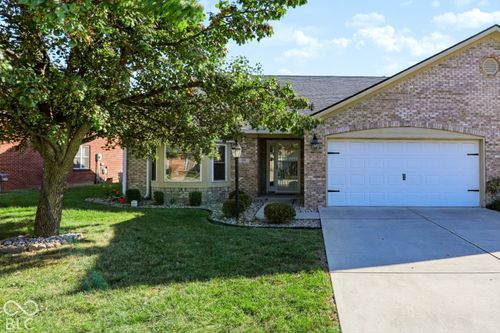 209 Waterford Ct, Avon, IN, 46123-8771 | Card Image