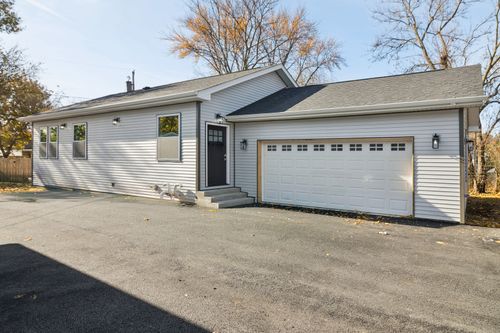 302 Hughes Ave, Lockport, IL, 60441-4719 | Card Image