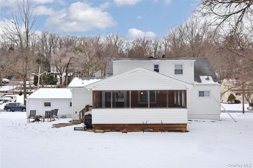 5 Raven Ter, New City, NY, 10956-1809 | Card Image