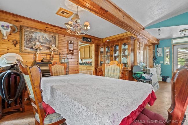 6721 Swayback Rd, House other with 3 bedrooms, 2 bathrooms and null parking in Sulphur OK | Image 13
