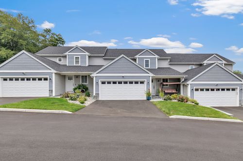 1-85 River Rd, Shelton, CT, 06484-5635 | Card Image