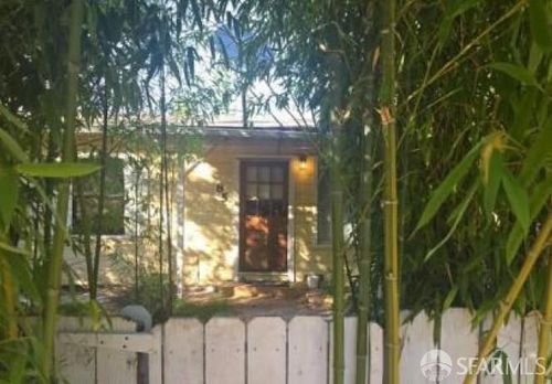 85 Madrone Ave, Redway, CA, 95560 | Card Image