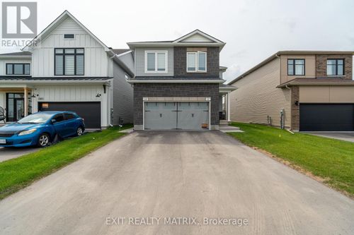 b-161 Massalia Crescent, Ottawa, ON, K4A5R1 | Card Image