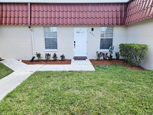 835 Salem Ln, Lake Worth, FL, 33467-2760 | Card Image